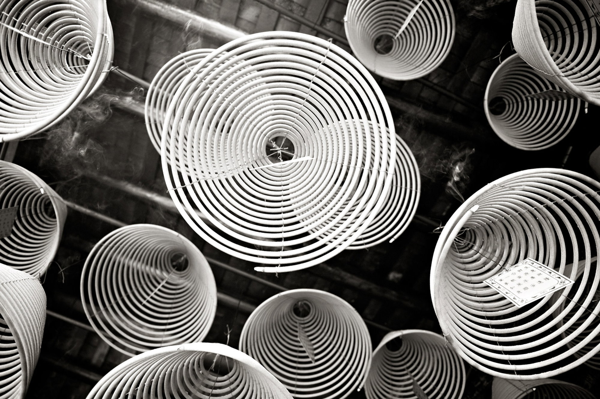 Looking up makes me dizzy