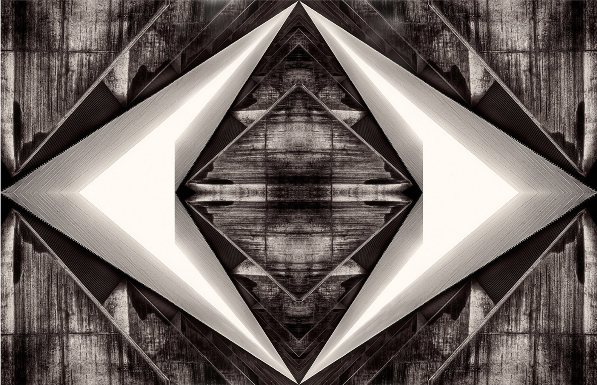 Structure