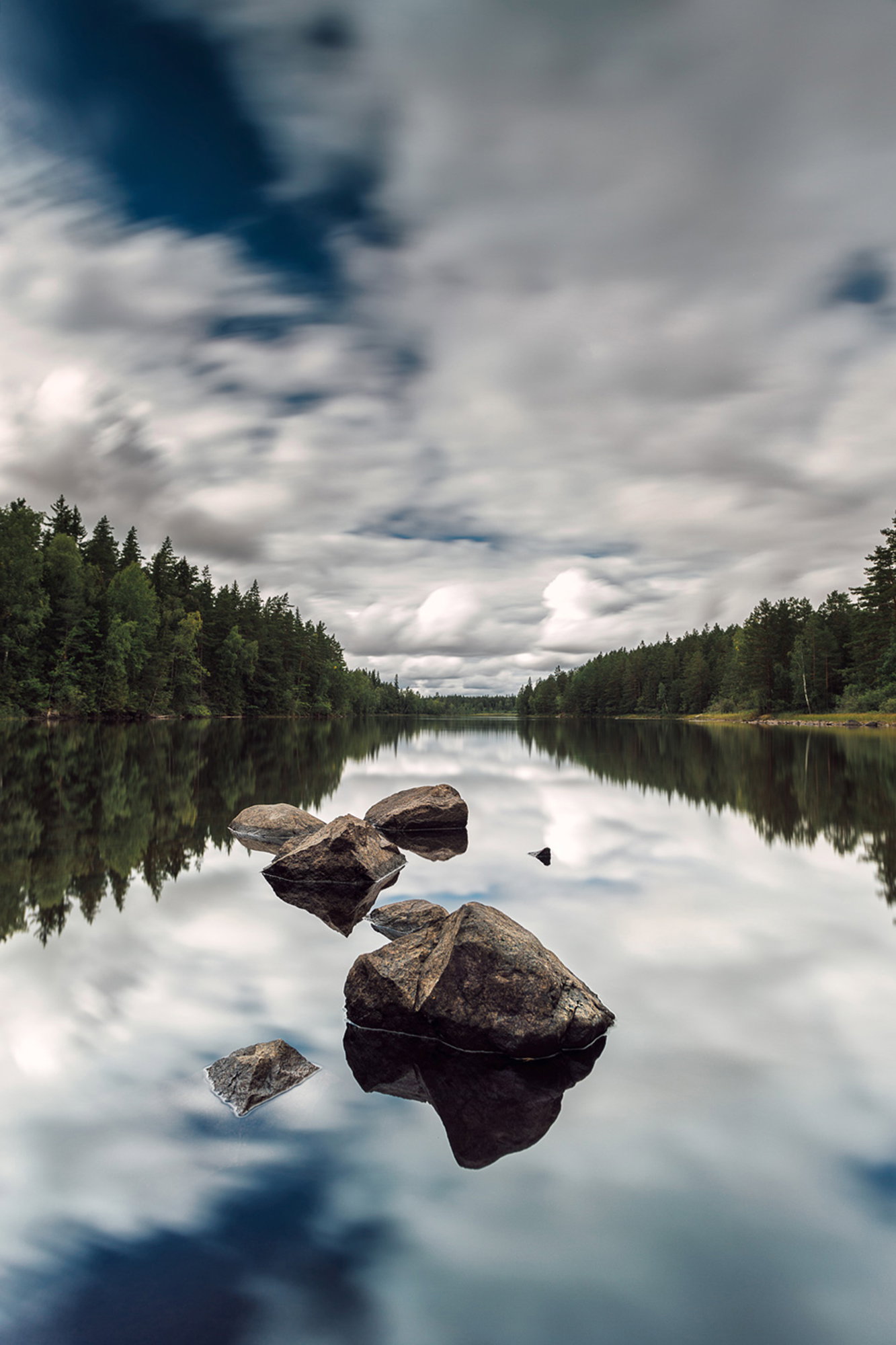 Mirroring Clouds